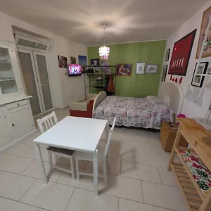 https://casa-di-sylvia.barihotels.org